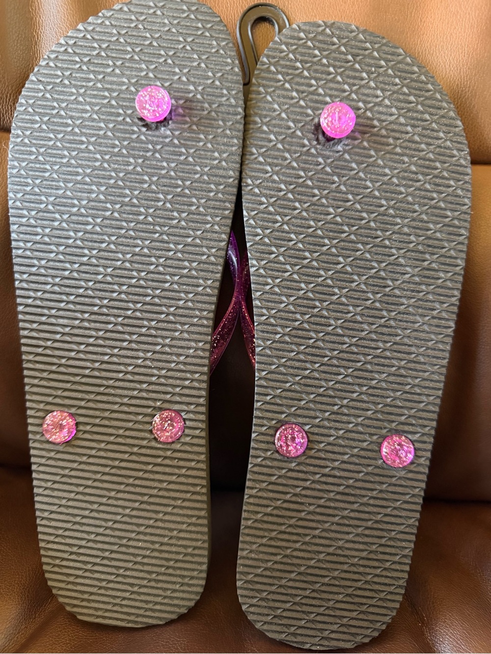Women’s Pink & Black Swirl Flip Flops with Glitter Straps NWT - Picture 3 of 3